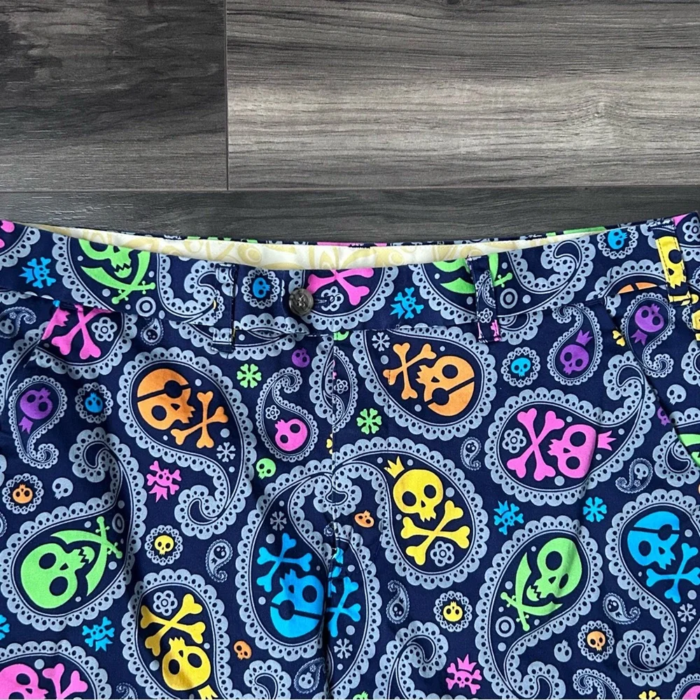 Loudmouth Skull Crossbones Paisley Shiver Me Timbers Golf Shorts Size 36 Color - Picture 2 of 8